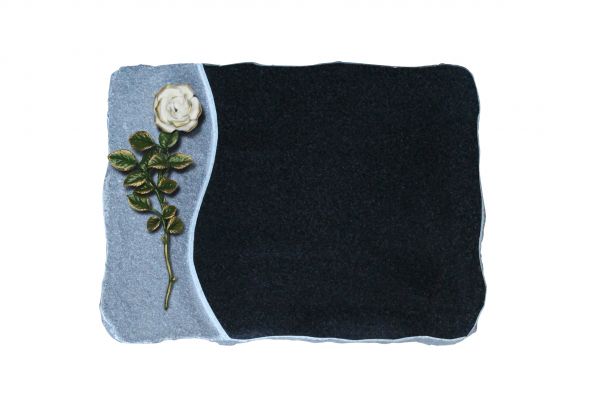 Liegeplatte, India Black Granit 40cm x 30cm x 4cm, inkl. Rose mit grünen Blättern