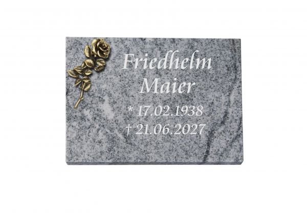 Liegeplatte, Viscount Granit rechteckig 40cm x 30cm x 3cm, inkl. kleiner Rose aus Bronze