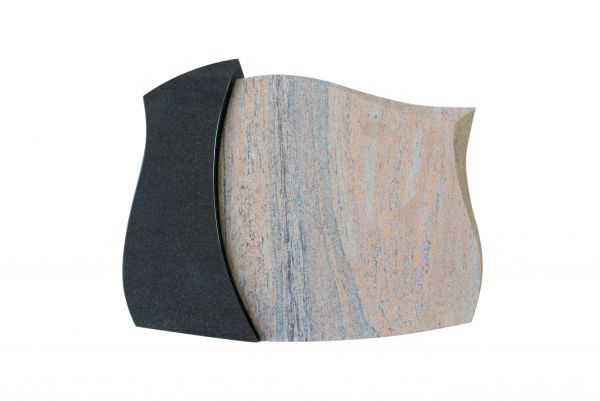 Liegestein, links Indien Black und rechts Raw Silk Granit 50cm x 40cm x 10/12cm